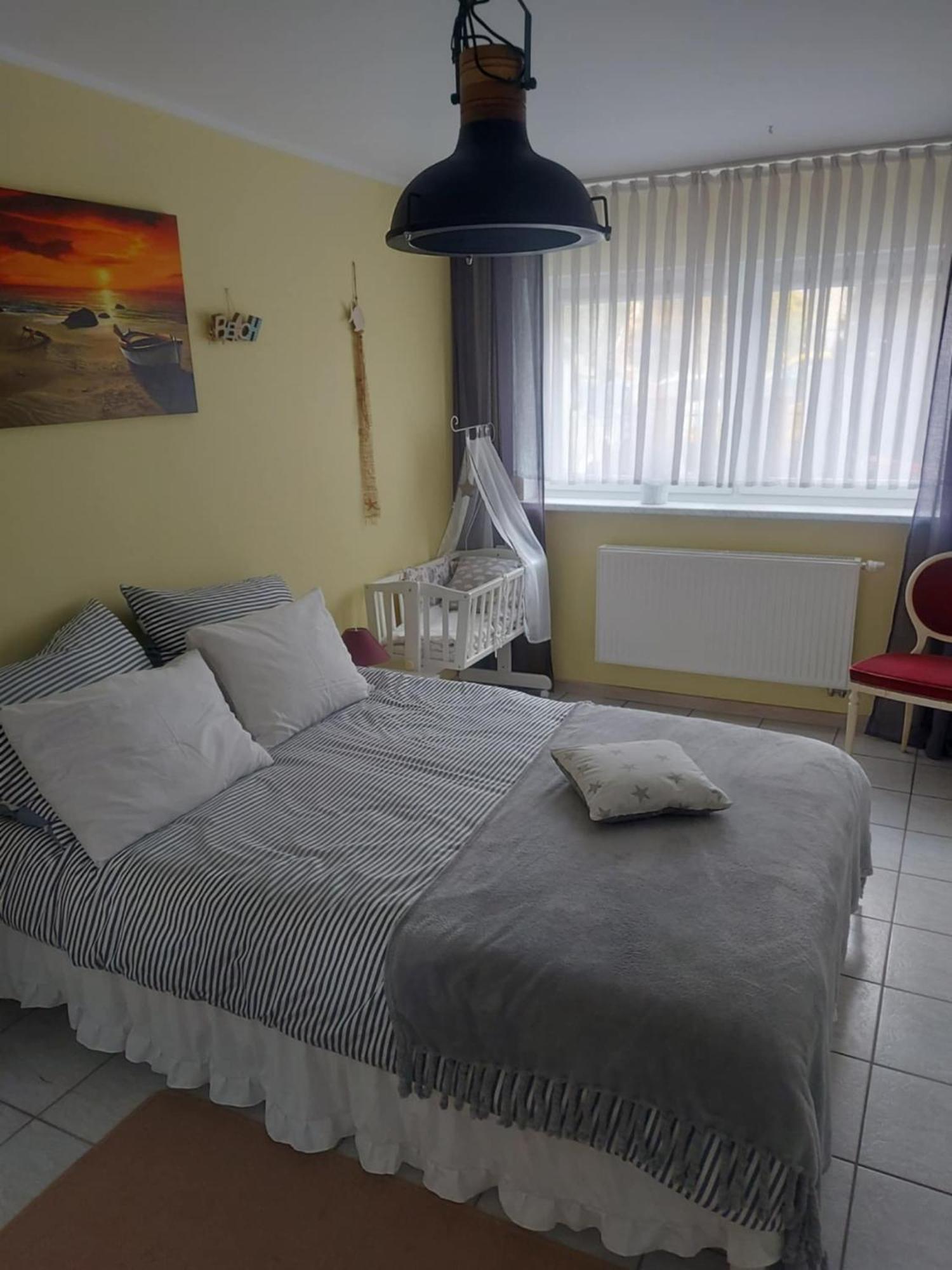 Apartament Rodzinny Colberg コウォブジェク エクステリア 写真
